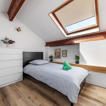 La Bright Duplex Near Bicetre Metro Line 14 شقة جنتيلي