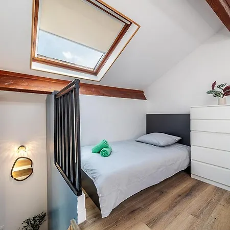 La Bright Duplex Near Bicetre Metro Line 14 شقة